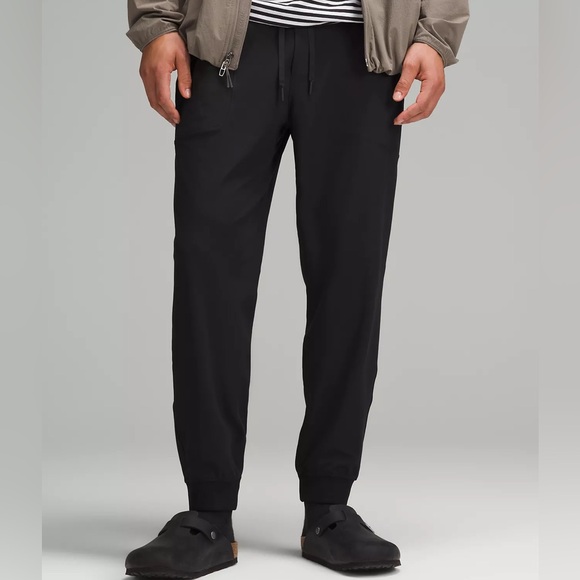 Lululemon ABC Jogger Shorter